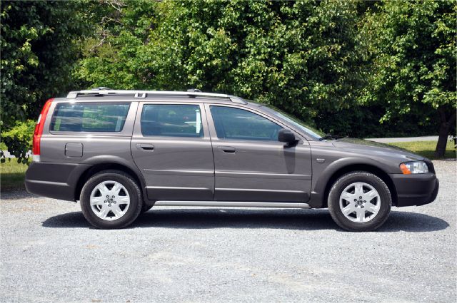 Volvo XC70 2006 photo 3