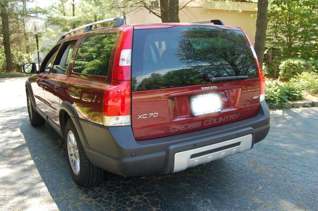 Volvo XC70 2007 photo 9