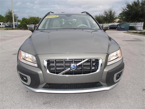 Volvo XC70 2009 photo 1