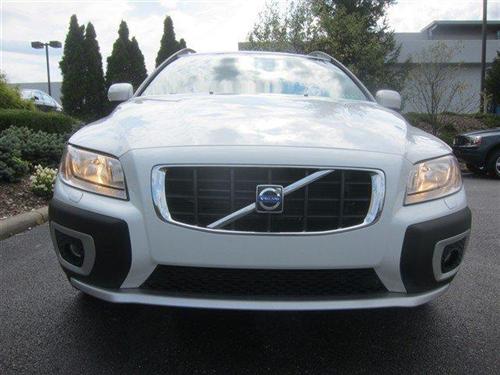 Volvo XC70 2009 photo 0