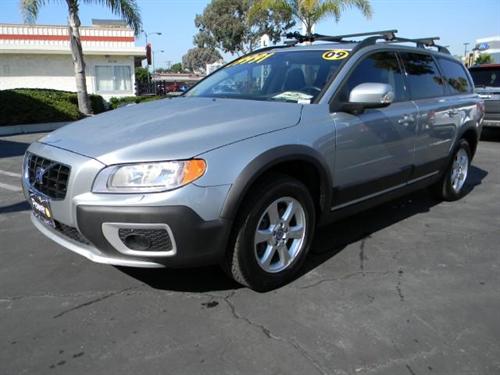 Volvo XC70 2009 photo 0