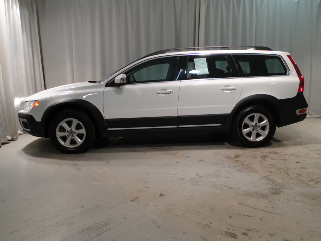 Volvo XC70 2010 photo 4