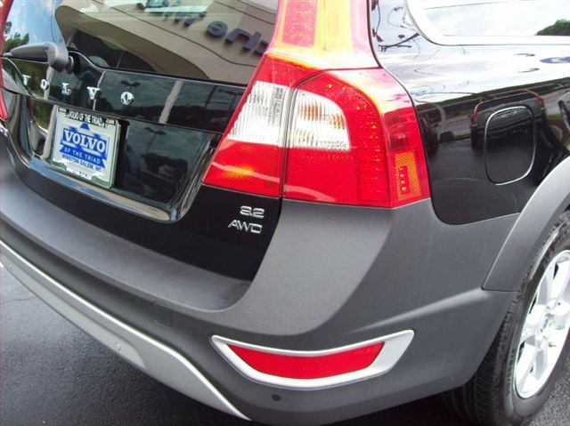 Volvo XC70 2010 photo 5