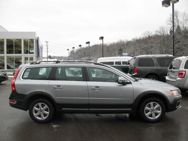 Volvo XC70 2010 photo 4