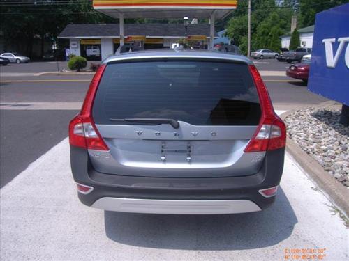 Volvo XC70 2010 photo 4