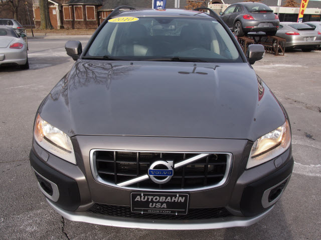 Volvo XC70 2010 photo 4