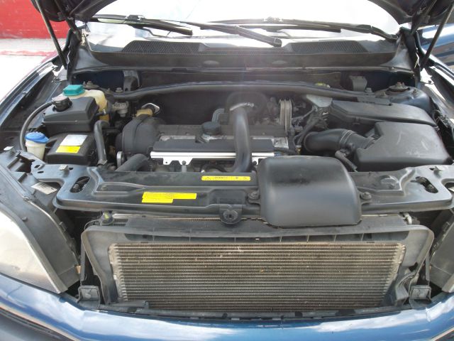 Volvo XC90 2003 photo 2