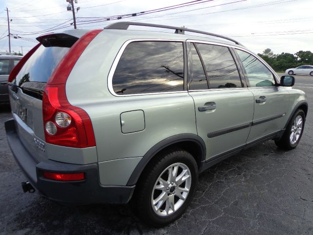 Volvo XC90 2003 photo 2