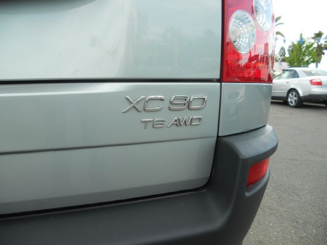 Volvo XC90 2003 photo 14