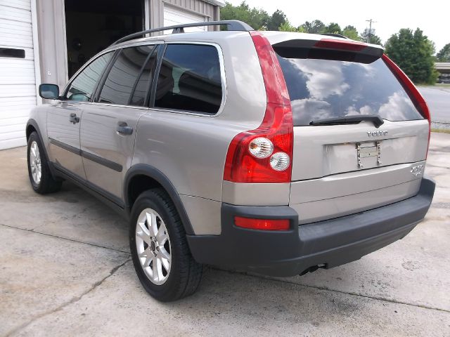 Volvo XC90 2003 photo 9