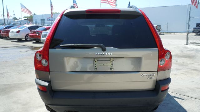 Volvo XC90 2003 photo 9