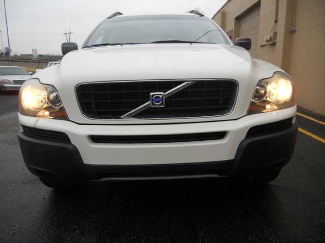 Volvo XC90 2003 photo 1