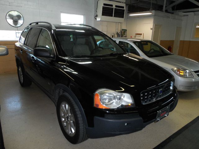 Volvo XC90 2003 photo 29