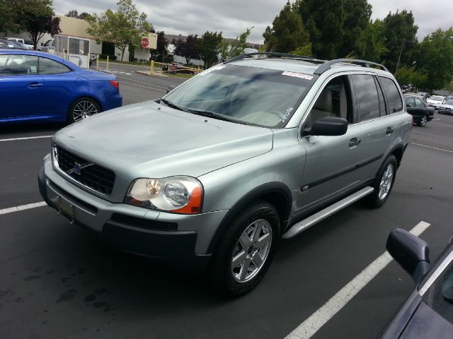 Volvo XC90 2003 photo 8