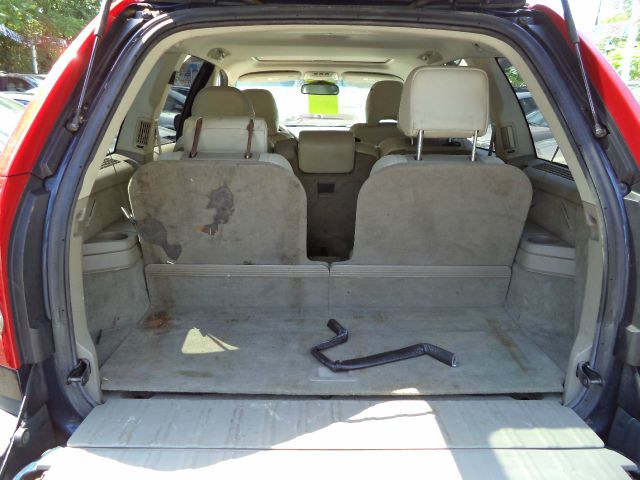 Volvo XC90 2004 photo 16