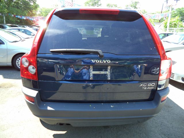 Volvo XC90 2004 photo 8