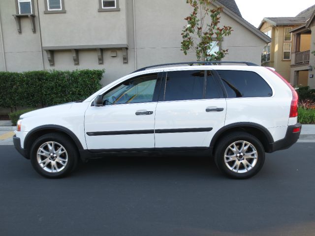 Volvo XC90 2004 photo 7