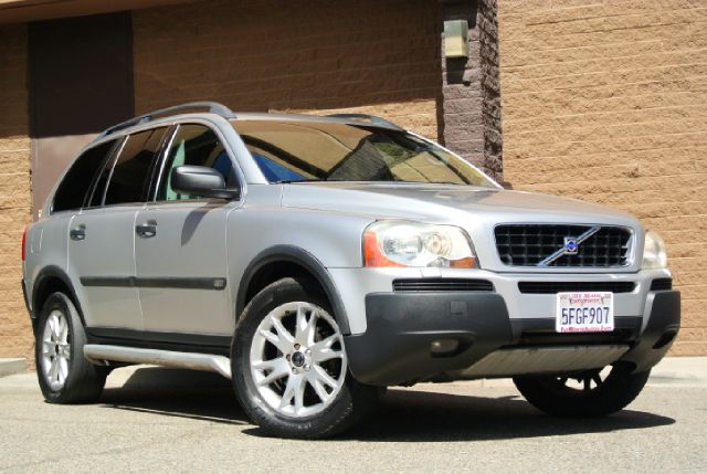 Volvo XC90 2004 photo 2