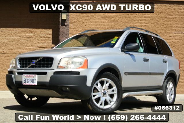 Volvo XC90 2004 photo 3