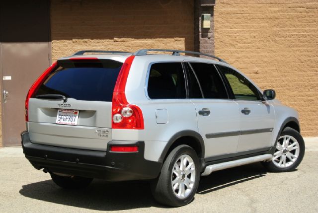 Volvo XC90 2004 photo 4