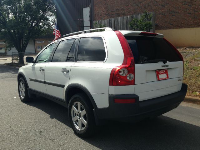 Volvo XC90 2004 photo 8