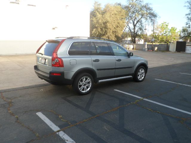 Volvo XC90 2004 photo 2