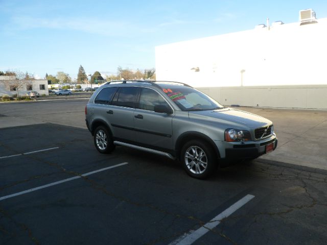 Volvo XC90 2004 photo 4