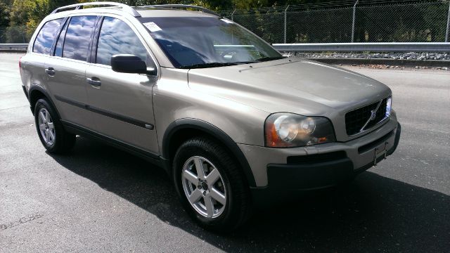 Volvo XC90 2004 photo 3