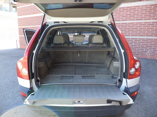 Volvo XC90 2004 photo 4