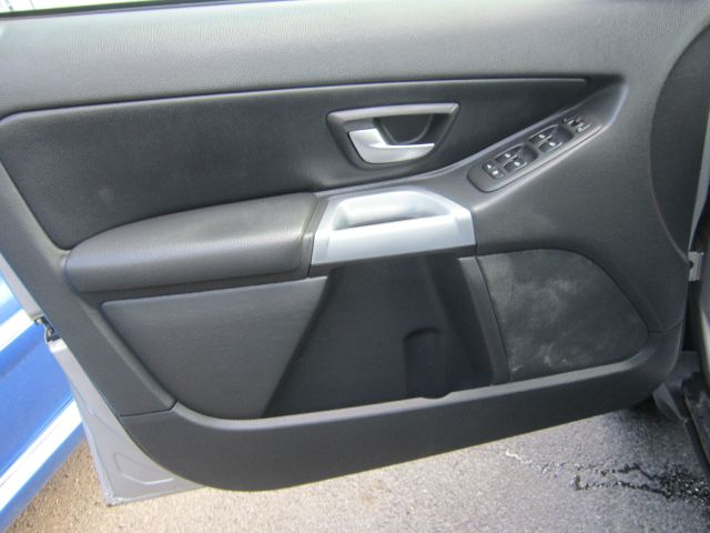 Volvo XC90 2004 photo 12