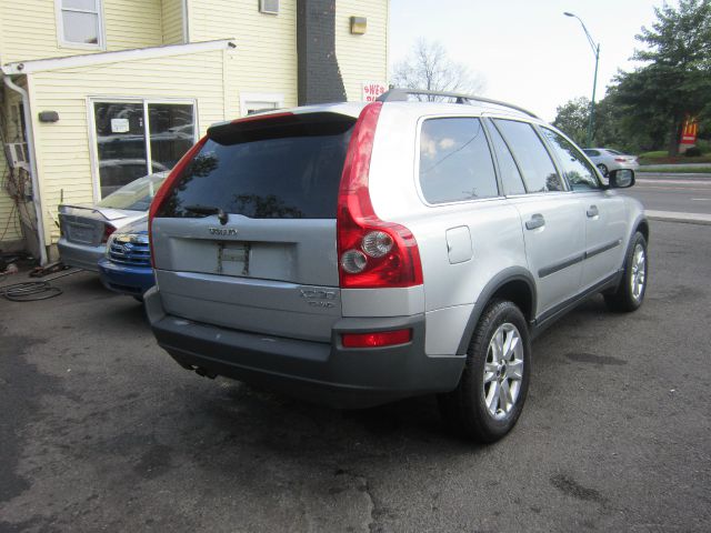 Volvo XC90 2004 photo 8