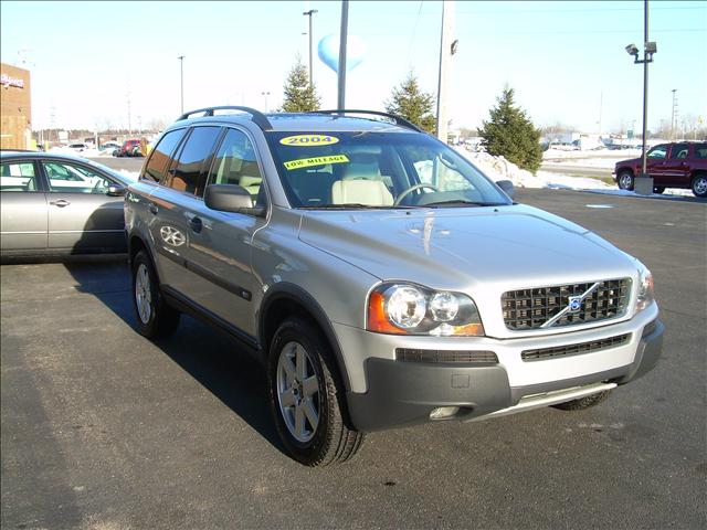 Volvo XC90 2004 photo 2