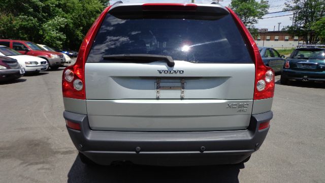 Volvo XC90 2004 photo 1