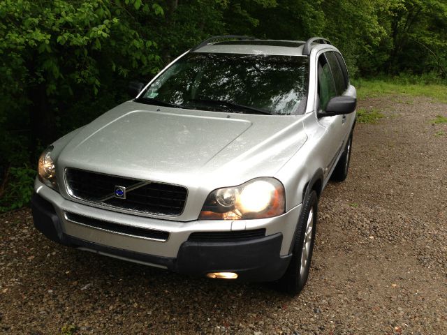 Volvo XC90 2004 photo 36