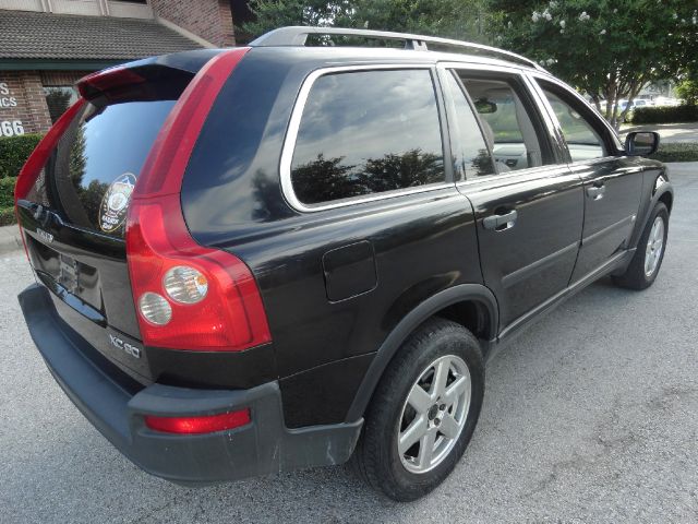 Volvo XC90 2004 photo 23