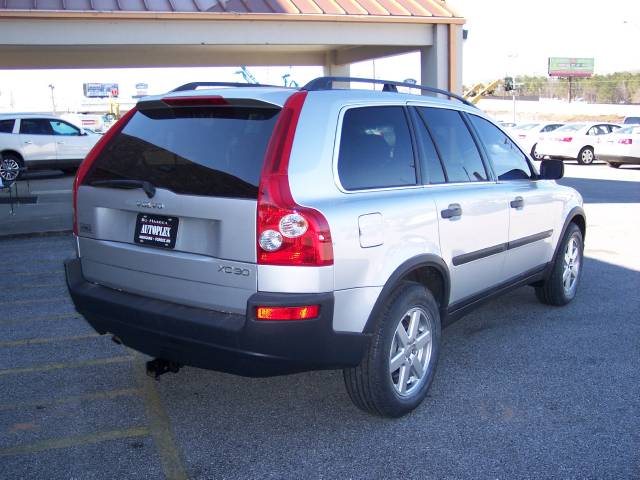 Volvo XC90 2004 photo 2