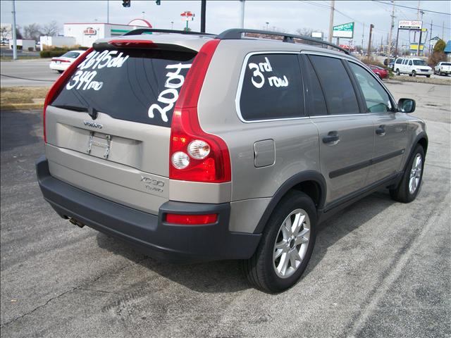 Volvo XC90 2004 photo 2