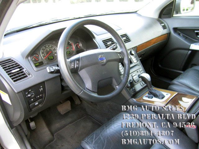 Volvo XC90 2004 photo 14