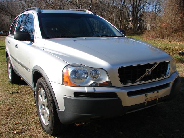 Volvo XC90 2004 photo 1