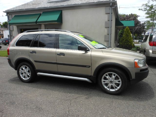 Volvo XC90 2004 photo 4