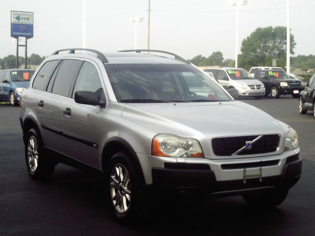 Volvo XC90 2004 photo 2