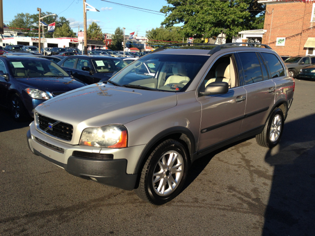 Volvo XC90 2004 photo 2