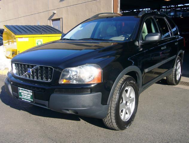 Volvo XC90 2004 photo 2