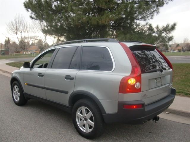 Volvo XC90 2004 photo 2