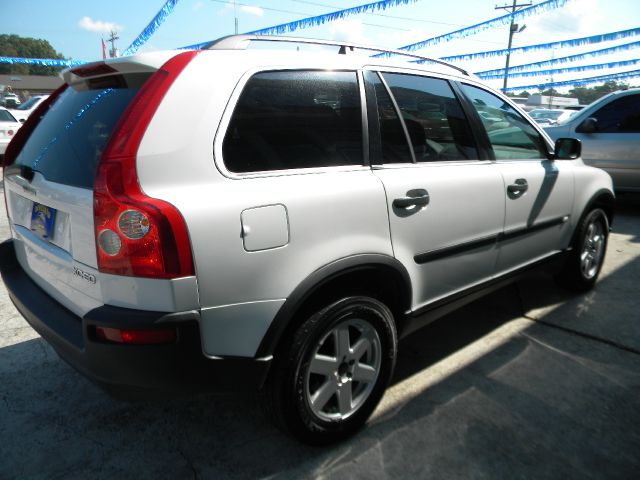 Volvo XC90 2004 photo 2