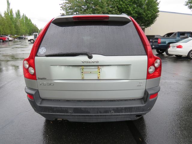 Volvo XC90 2005 photo 2