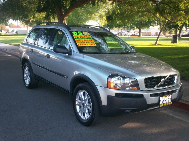 Volvo XC90 2005 photo 31