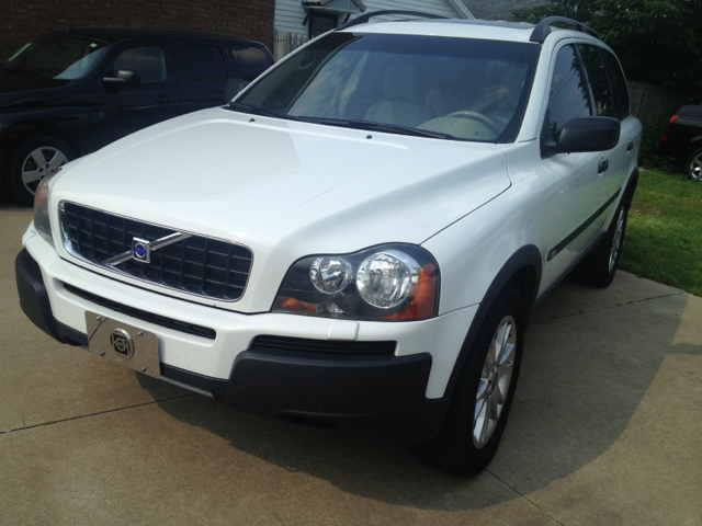 Volvo XC90 2005 photo 1