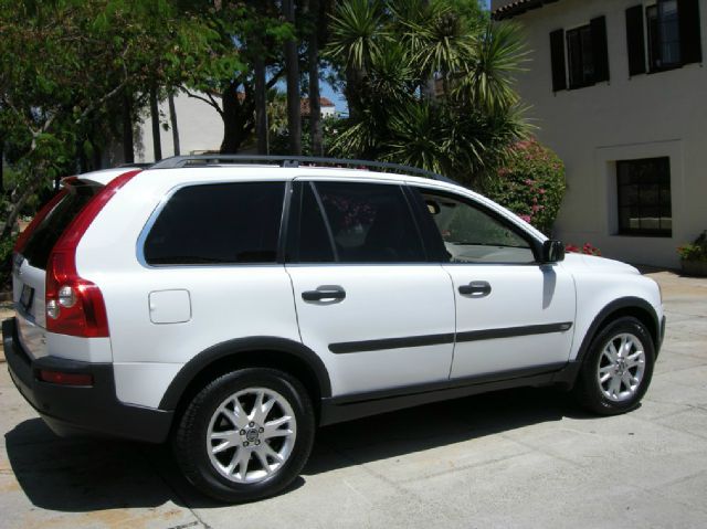 Volvo XC90 2005 photo 12