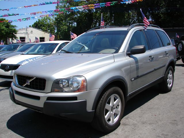 Volvo XC90 2005 photo 22